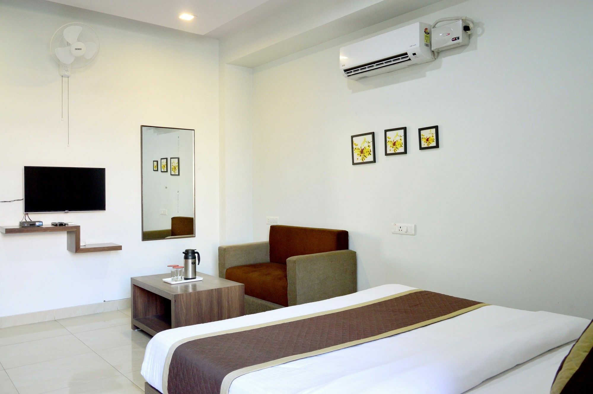 Oyo 6697 Hotel Green Lemon Džajpur Exteriér fotografie